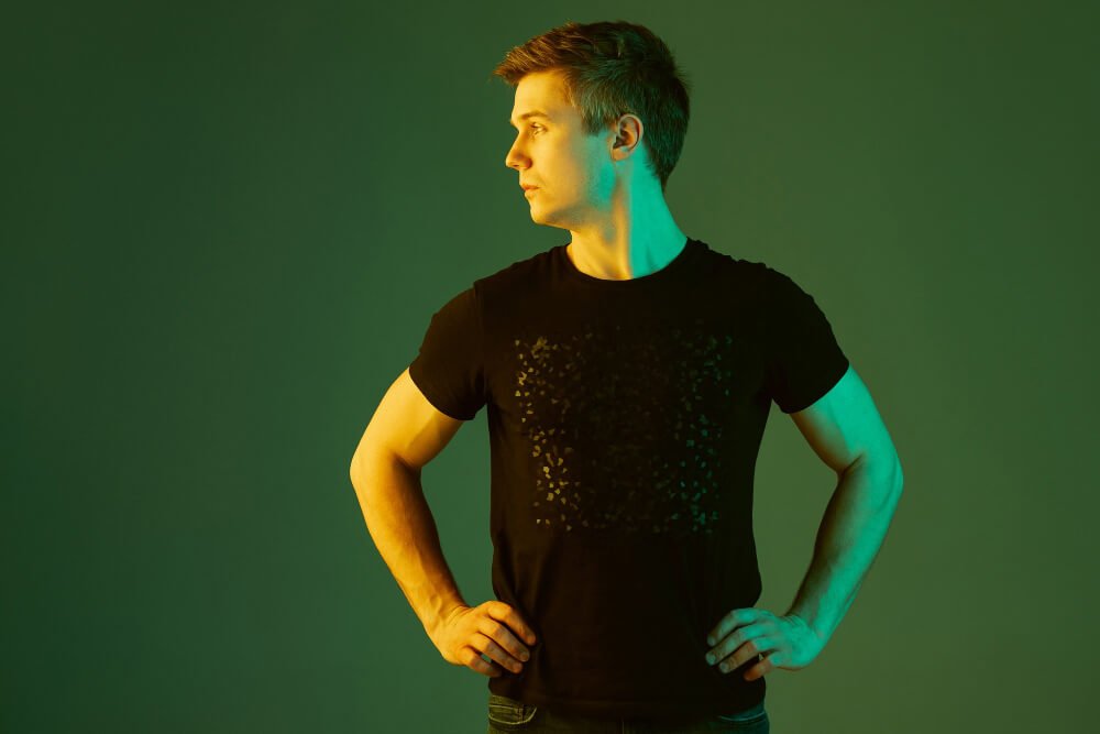 Cara Membuat Baju Menyala dalam Gelap