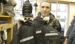 4 Bahan dan Karakteristik Gorpcore yang Wajib Kamu Tau!