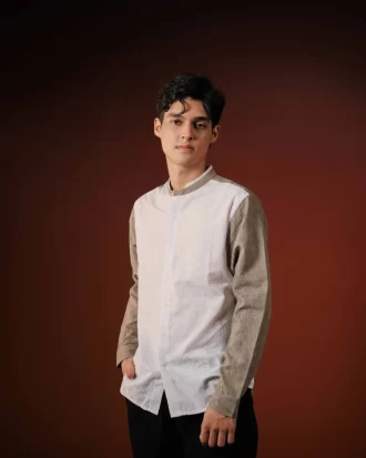 LARUSSO Khair Collection - Kemeja Koko Bordir Pria Bertekstur Lengan Panjang - Kareem - EL18777N005