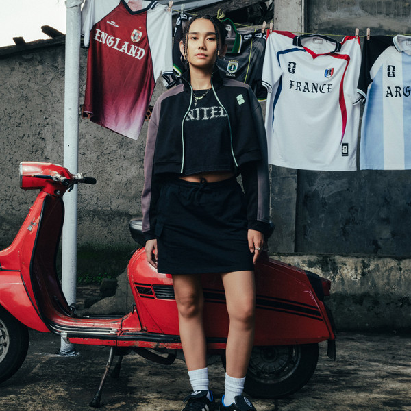 FACILITY FIFA Collection - Kaos Wanita Grafis The Cardena Acid Premium Bola Offical World Cup 2026 - Jet Black - Image 5